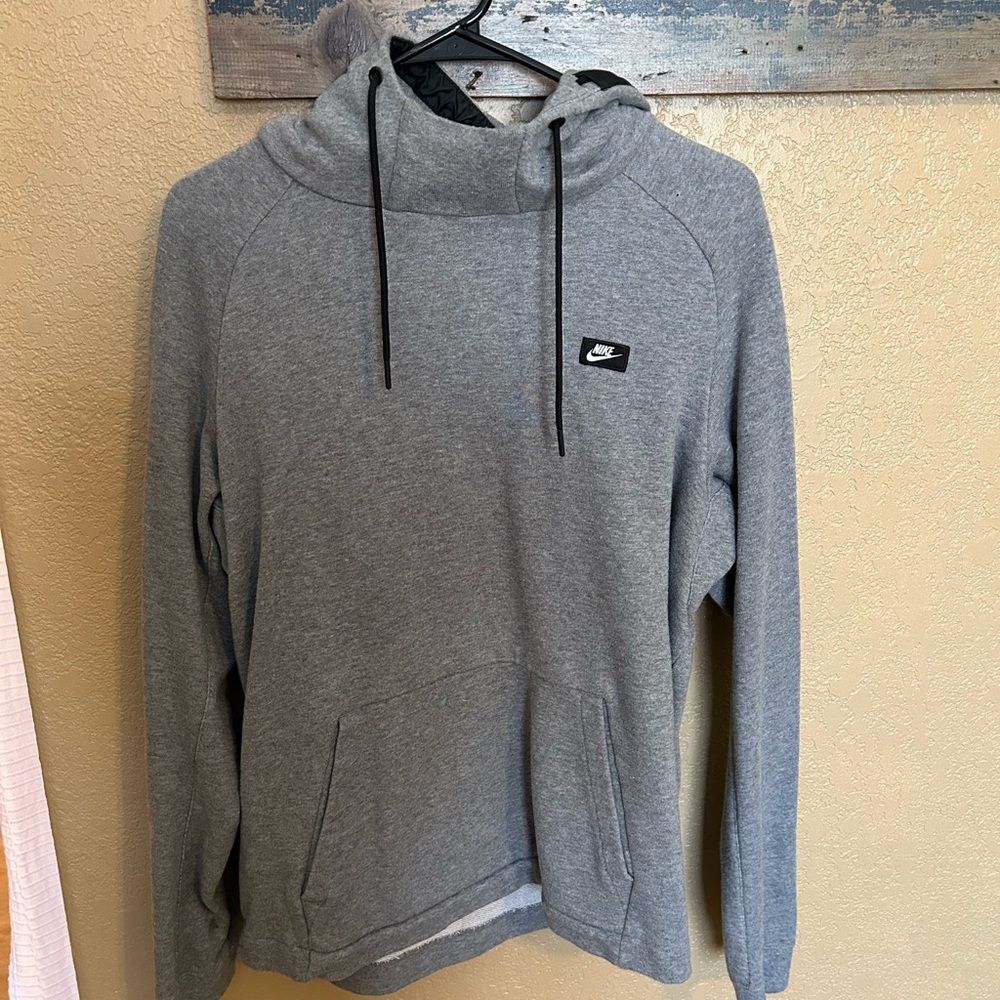 Men’s Nike hoodie
